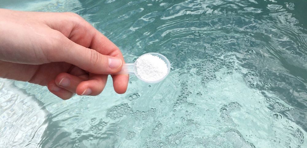Chlorine Granules for Hot Tubs: What They Are and How to Use Them Safely