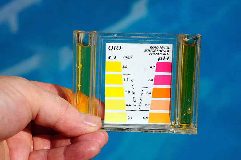 How to Lower Chlorine Levels in a Hot Tub
