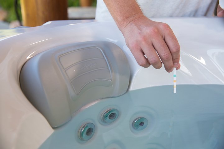 pH High in Hot Tub? Causes, Fixes & Prevention